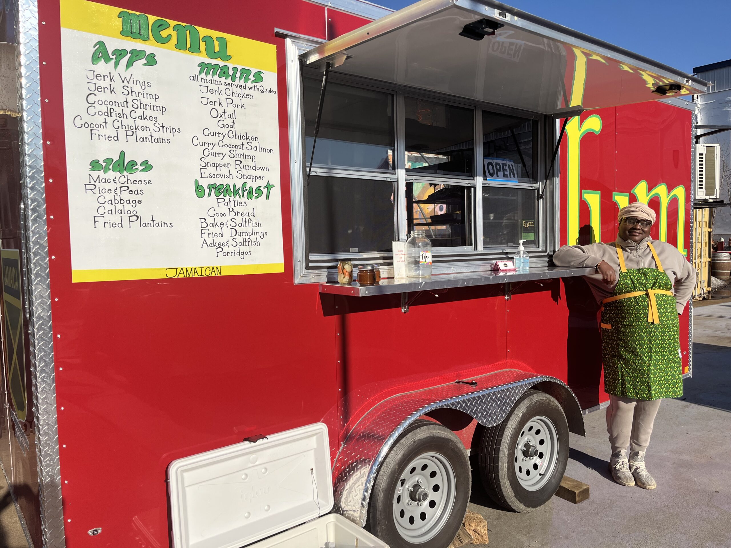 Read more about the article Rum Punch Jamaican Cuisine